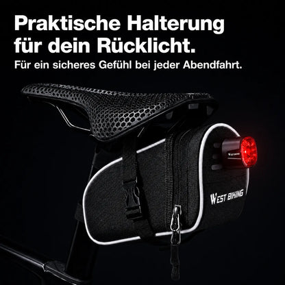 Kompakte Satteltasche mit praktischer Rücklicht-Halterung für sichere Sichtbarkeit bei jeder Abendfahrt
